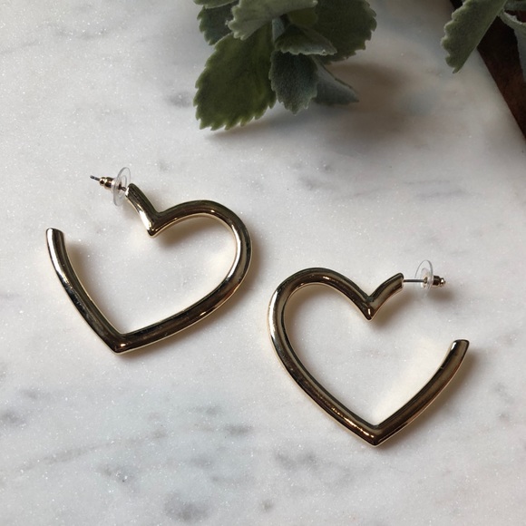 Jewelry - The Remy - Gold Heart Hoops